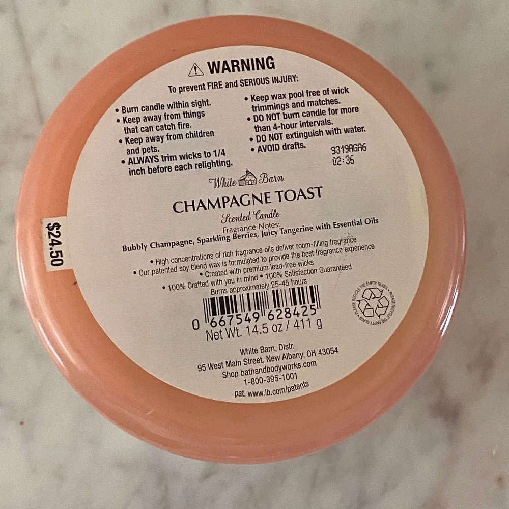 *NEW* Champagne Toast White Barn Bath  3 wick candle - Picture 4 of 4